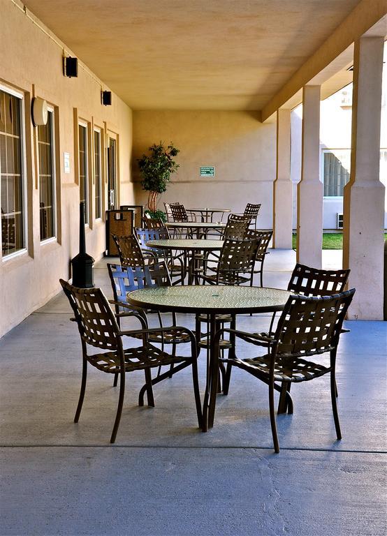 Landmark Inn Fort Irwin Εξωτερικό φωτογραφία